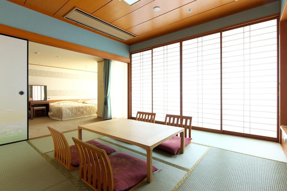 Hotel Seapalace Resort Toyohashi Extérieur photo